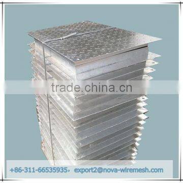 Steel 195 / 235 bar grating with cover for stairs and trench cover from China