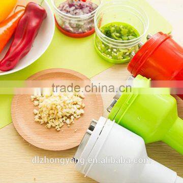 Plastic Multicolor Household Onion Garlic Slicer Onion Cutters photo-2