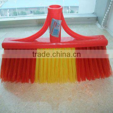 2013 super quality soft bristle household plastic broom/pet wire