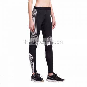 Custom Polyester Sublimated Sexy Fitness Leggings Gym Sports Yoga Pants photo-4