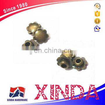 Alloy Flower Rivets for Garment, Customized Rivets photo-2