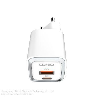 LDNIO New Arrival Model A2318M MFi Charger With Type-c to Lightning Cable photo-2
