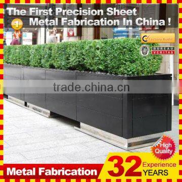 Metal Material and Painte Finishing Big Planter