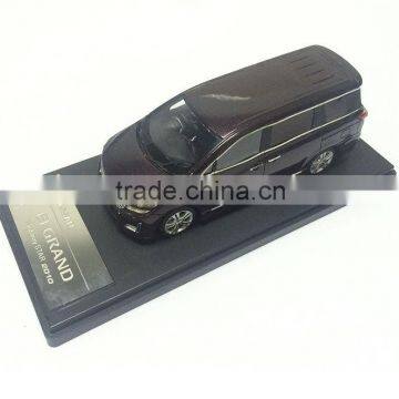 1:43 resin car model