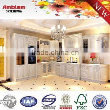 2016 NEW white color solid wood kitchen cabinet