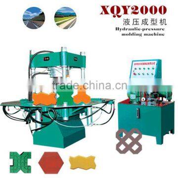 Hydranlic-pressure paving block molding machine