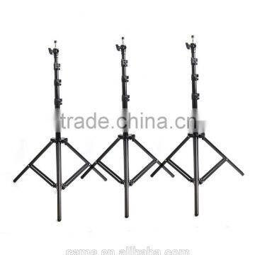 3 X Stands Max work 2.4m only for our buyer