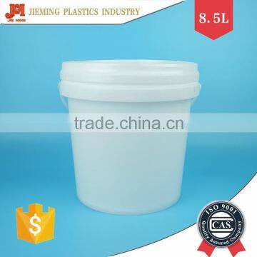 8.5L Bucekt With Plastic Handle, Plastic Water Pail With Spout and Lid