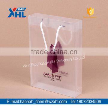 Custom New Products Cheap Fashiong Transparent PP Plastic Handle Bag With UV Printing photo-3