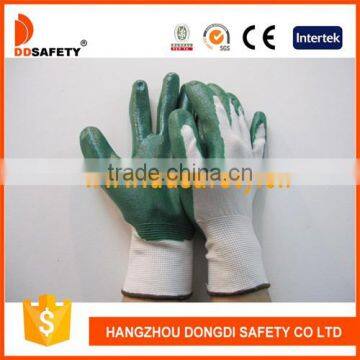 DDSAFETY White Nylon With Green Nitrile Glove