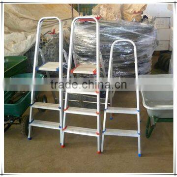 Aluminium straight folding ladder