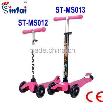 3 Wheel Kick Bobbi Board T-Bar Mini Scooter with LED Wheels