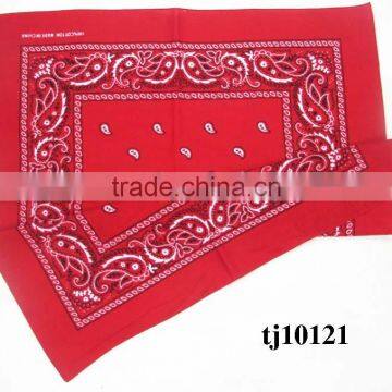 Custom Designer Red and White Love Shaped Polyester Cotten Kerchief photo-2