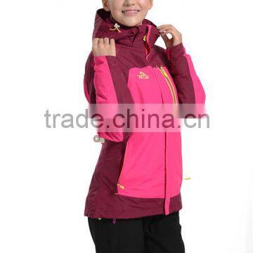 OEM Sports Wear Ladies Windproof Waterproof Breathable Outdoor Jacket photo-3