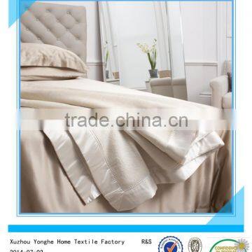 High Quality 100% Silk Fleece Blanket With Silky Life