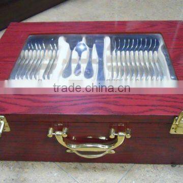 High quality 84pcs cutlery set with wooden case