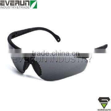 Safety Glasses Custom eyewear manufacturing