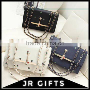 Modern Design Advanced White PU Bag With Buckle
