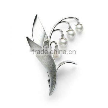 2014 new fashion China pearl flower brooches for women MLCPB003