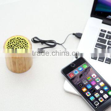 Eco-friendly bamboo bluetooth speaker