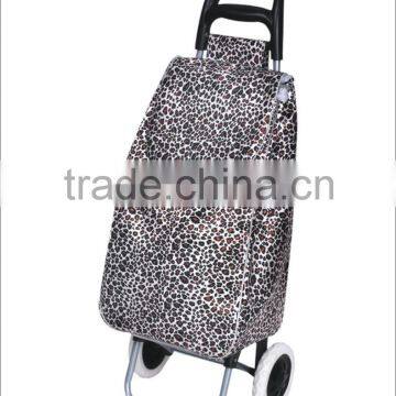 Folding shopping bag with wheel