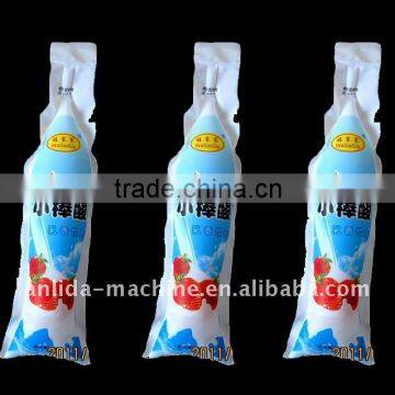 Milk drink bag filling sealing packing machine