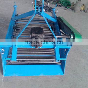 Professional 4U-2-1300 mini potato harvester with best quality