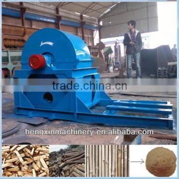 for getting sawdust blade type timber wood log crushing machine