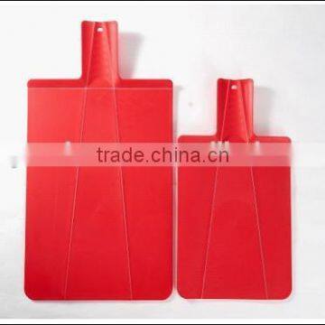 Plastic Spade Shape Cutting Board photo-2
