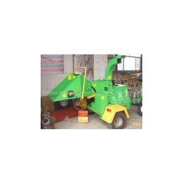 Wood chipper with 18/22/40hp diesel engine CE approved