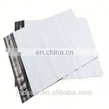 White Poly Mailer Envelopes Shipping Bags With Self T-Shirt Mailing Bags photo-5