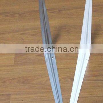 Good quality metal L-stand bracket for European market