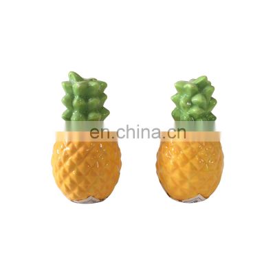 pineapple shaped salt and pepper shaker kitchen containers