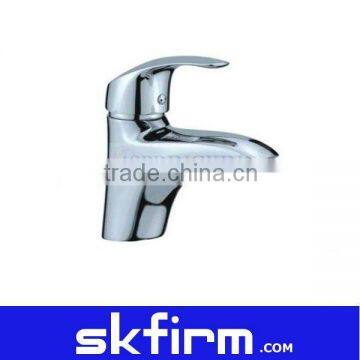 Brass Zinc alloy handle Contemporary basin faucet