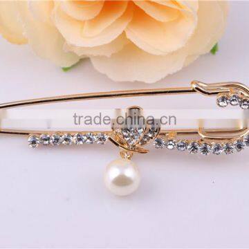 Korea Fashion Wholesale Wedding Jewelry Butterfly Pearl Rhinestone Brooch Pin                        
                                                Quality Choice