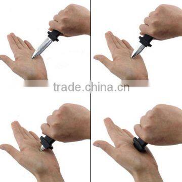 Good selling Knife Scary Trick / Magic Plastic Retractable knife / folding knife tricks