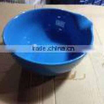 stock cheap Round ceramic oven dish, bakeware with solid color, baking pan with handles