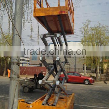 SELF-PROPELLED HYDRAULIC SCISSOR LIFT TABLE