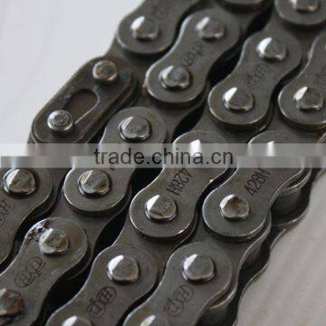 Chinese High Quality Motorcycle Sprocket Chain