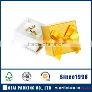 ring packaging with butterfly knot