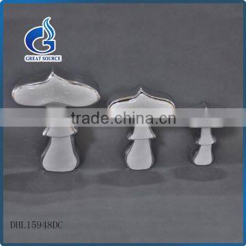 direct supplier flat shape ceramic christmas mushroom