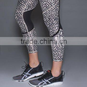 Wholesale ladies fitness good design gym legging spandex performance custom for women