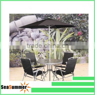 Madeira Garden Furniture 5 Piece Set with Table Parasol & Footstools