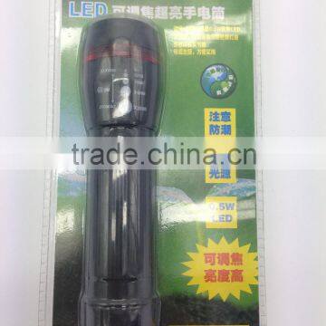 0.5W plastic black flashlight