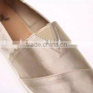 2016 Classic Shoes With Satin Upper Material Women Casual Shoes Flat Injected Shoes photo-3
