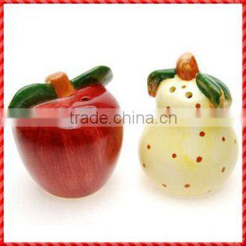 Lovely set 2 Ceramic Salt & Sugar Shaker Set