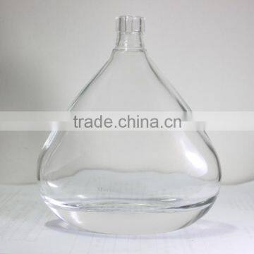 Wholesale 700ML empty clear glass wine bottle for whisky