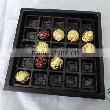 2015 Hollow-Carved Heart Pattern Hard Silver Coated Paper Chocolate Gift Box photo-4