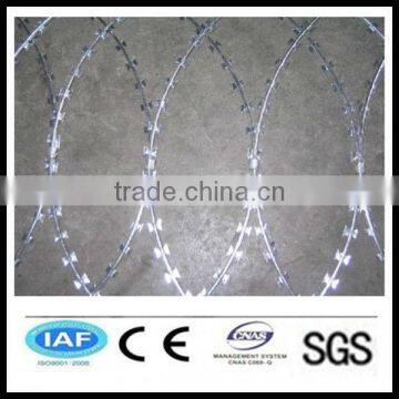 wholesale alibaba China CE&ISO certificated razor blade barbed wire(pro manufacturer)