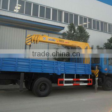 4-5T hydraulic truck mounted crane with dongfeng chassis